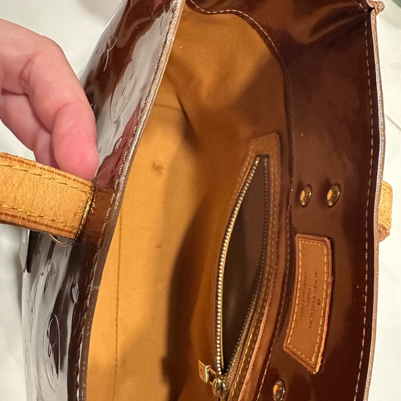 LOUIS VUITTON Bronze Monogram Vernis Copper Reade PM Bag - Picture 9 of 12